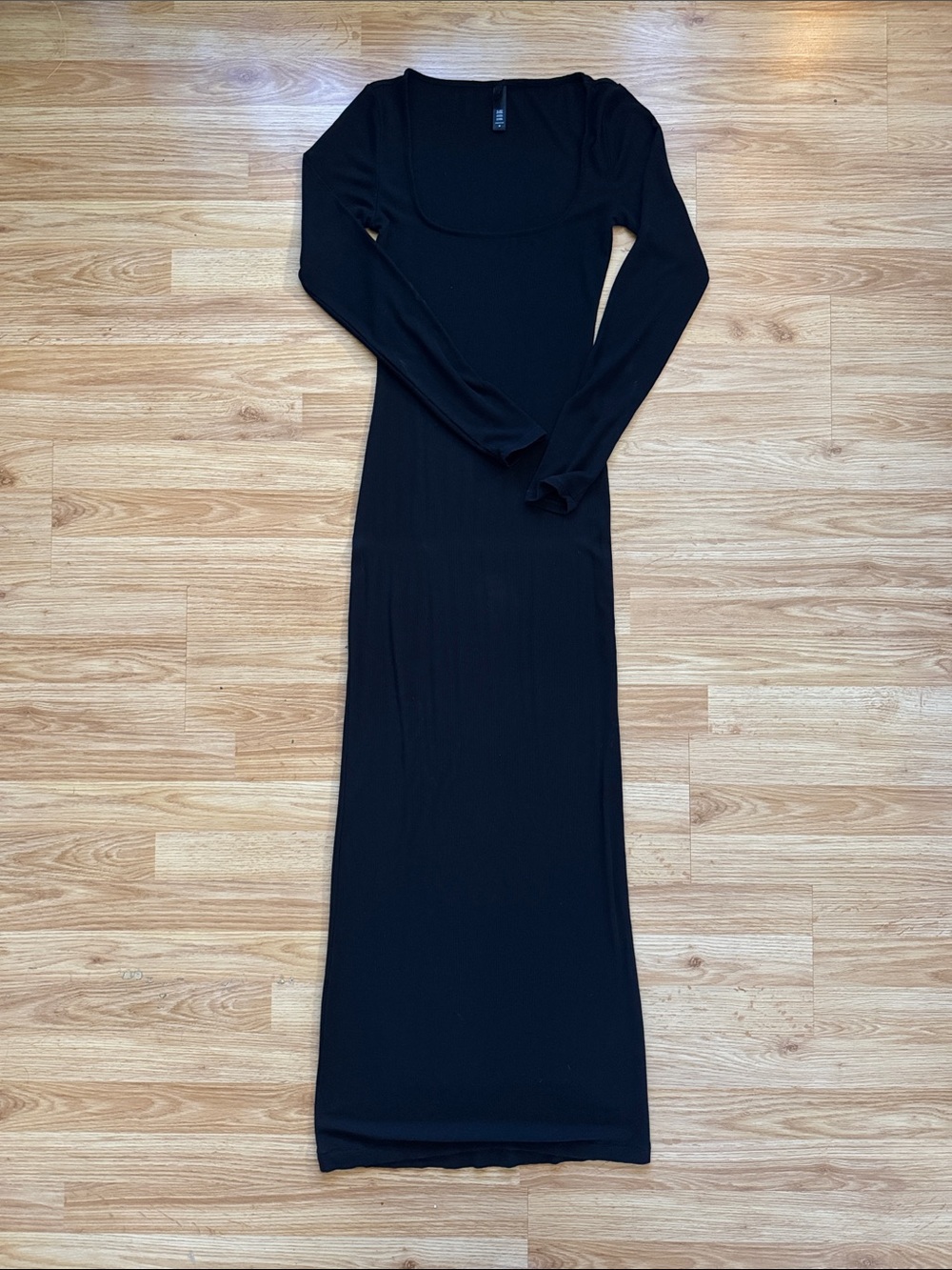 SKIMS Long Sleeve Lounge Dress ✨ size M - Picture 5 of 7